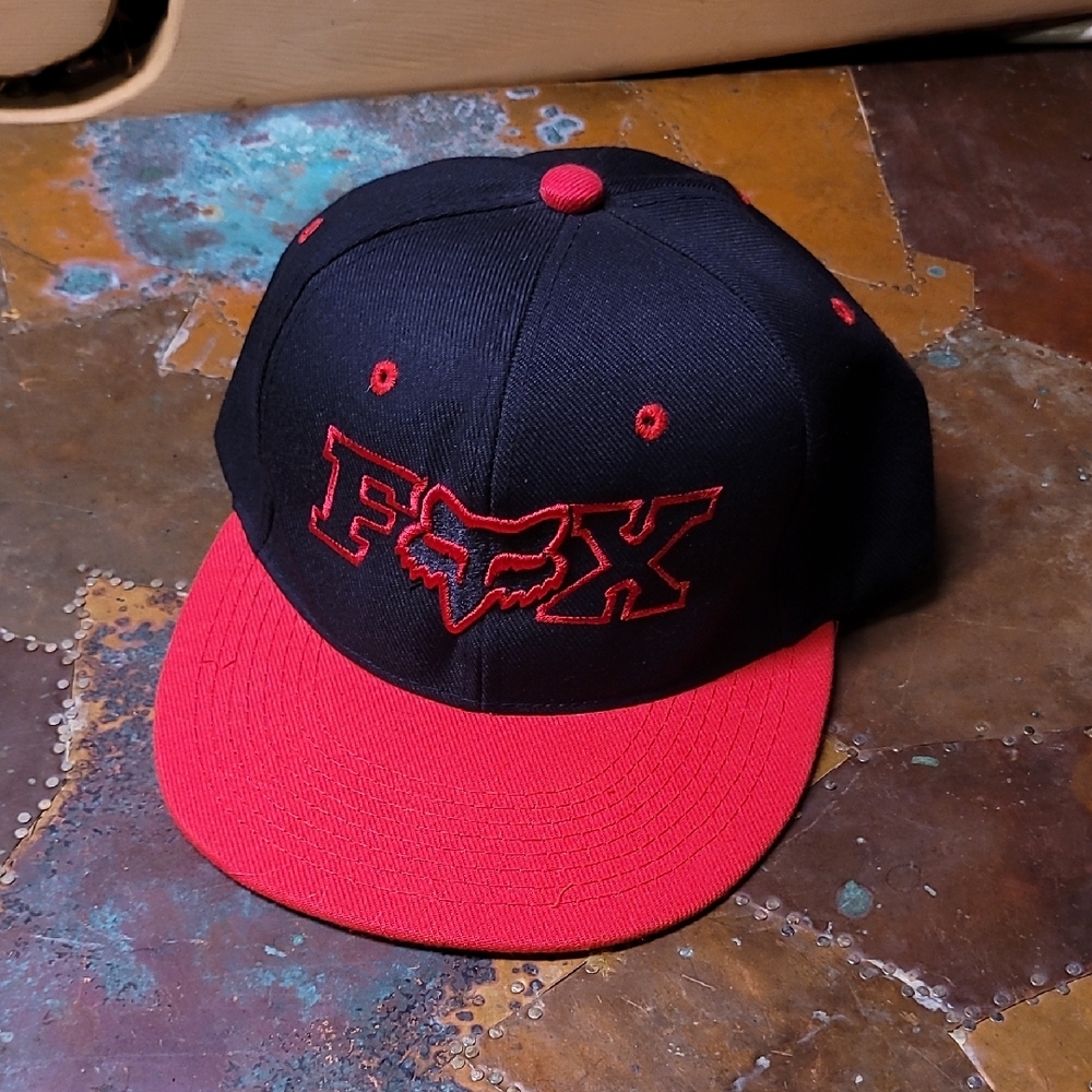 Fox Racing. Embroidered Snapback. Never-worn. One Size Fits Most